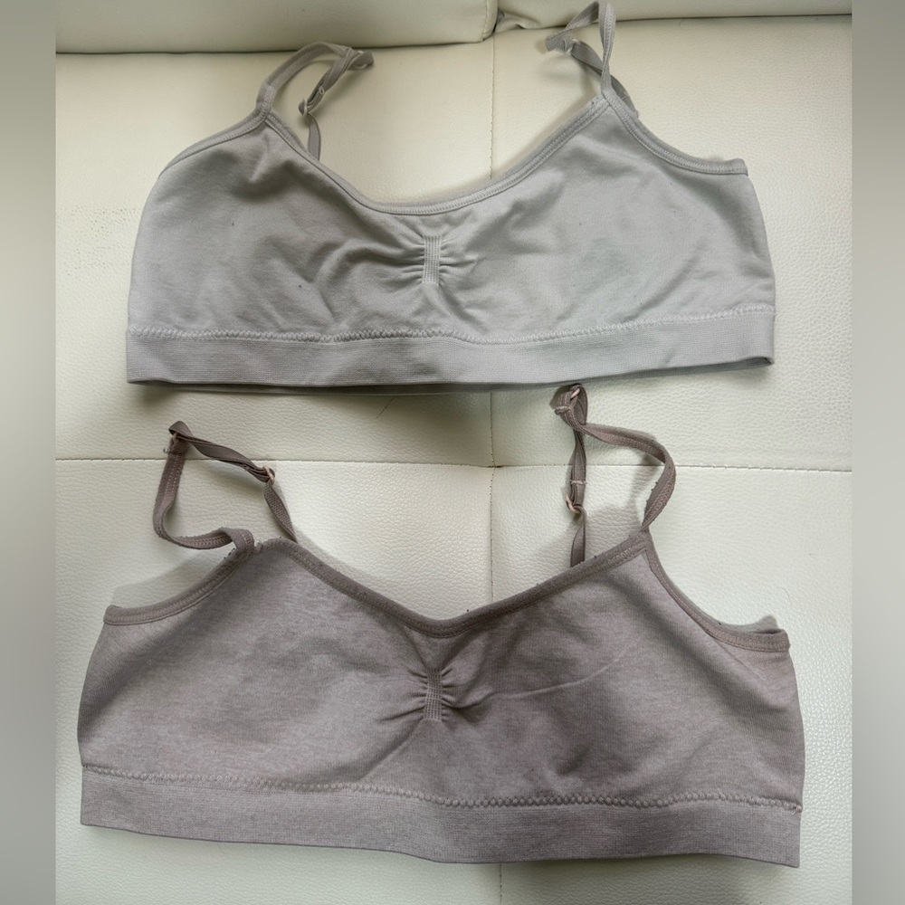 Hanes Girls Size L Adjustable Strap Bras